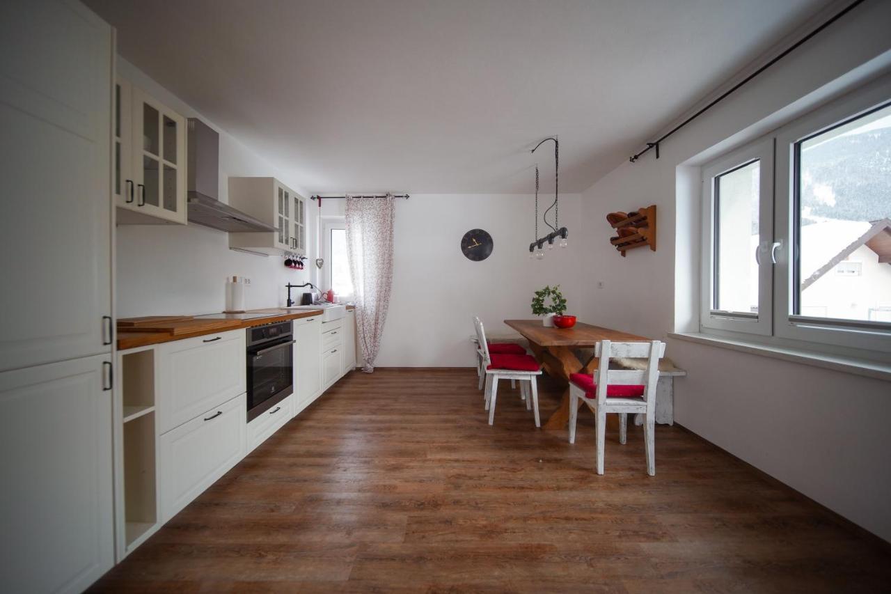 Cozy Nest In The Heart Of Kranjska Gora Apartment Bagian luar foto