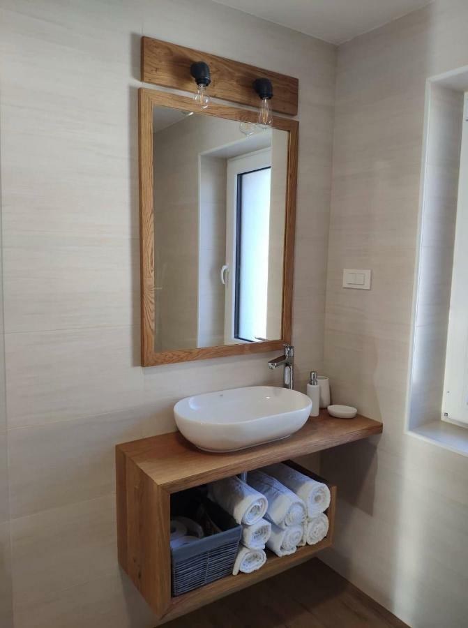 Cozy Nest In The Heart Of Kranjska Gora Apartment Bagian luar foto